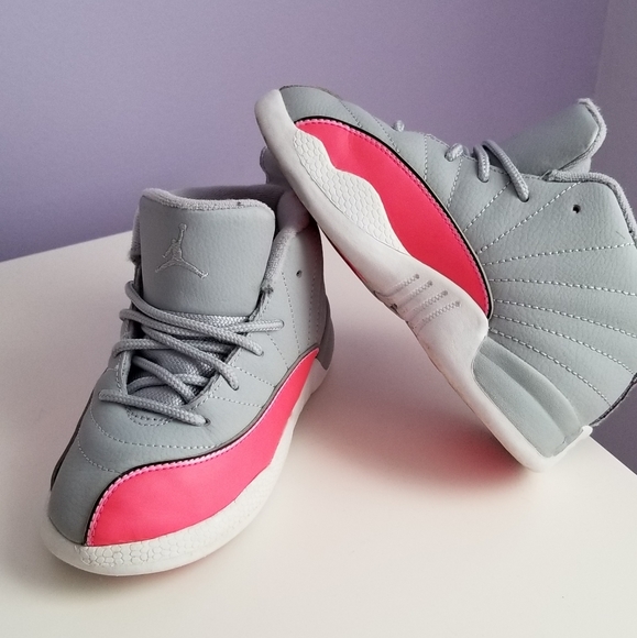10C Pink and White Jordan 12's - Picture 3 of 5